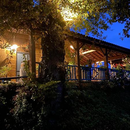 Maison D'Hotes Le Chai D'Armagnac Monguilhem Buitenkant foto