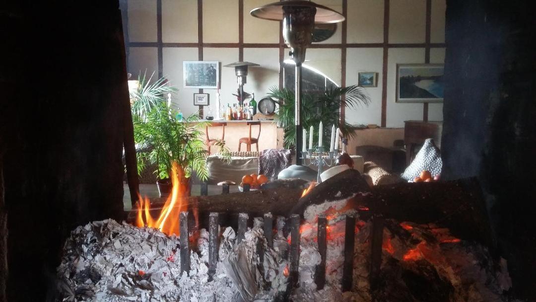 Maison D'Hotes Le Chai D'Armagnac Monguilhem Buitenkant foto