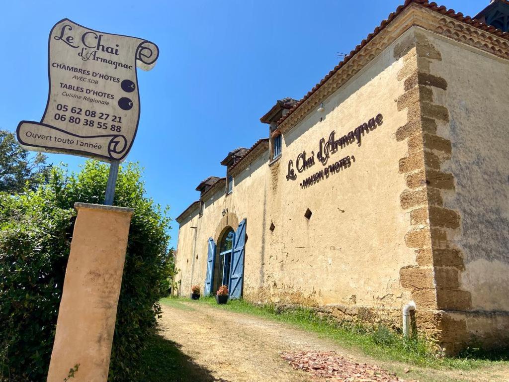 Maison D'Hotes Le Chai D'Armagnac Monguilhem Buitenkant foto