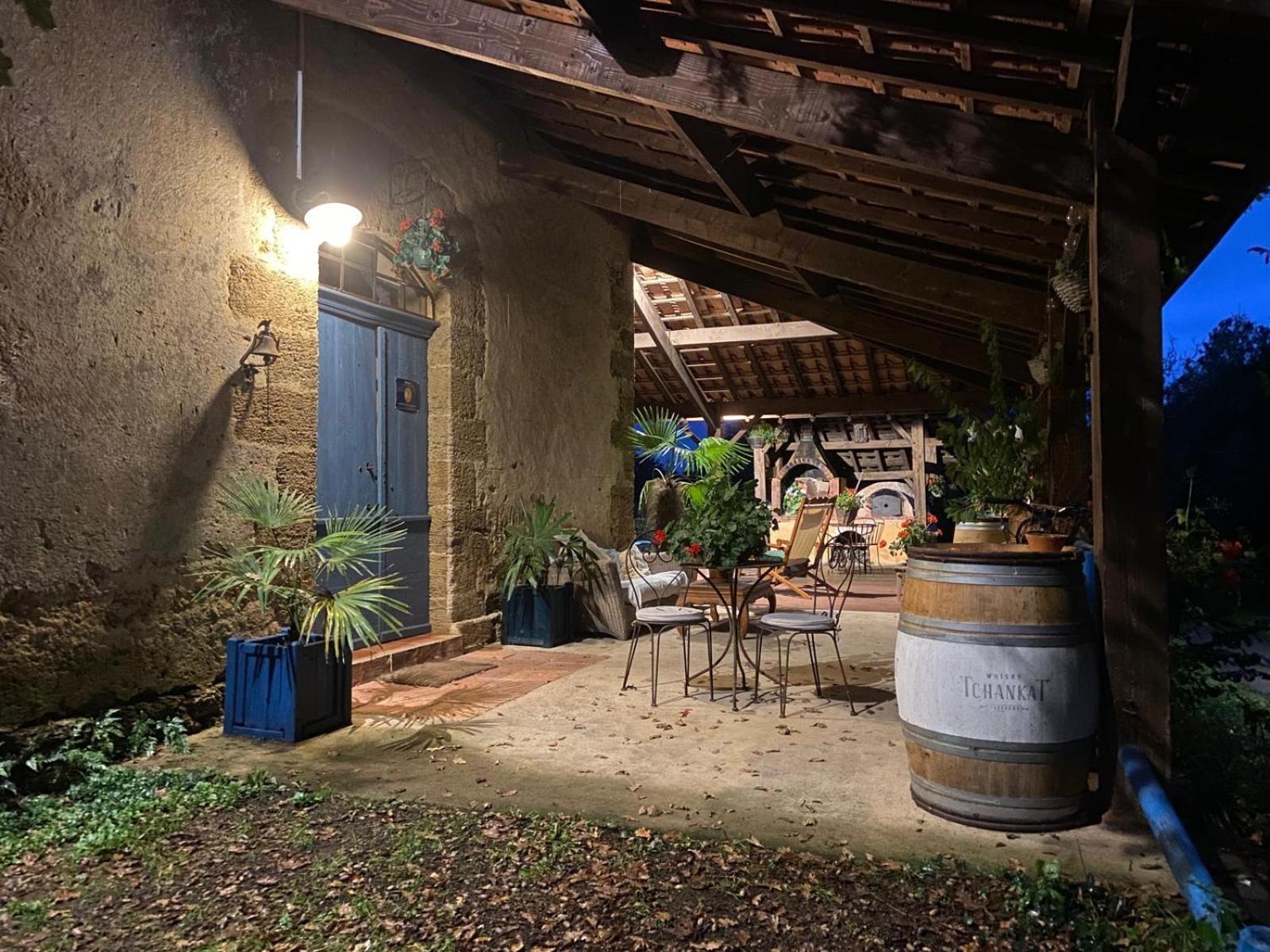 Maison D'Hotes Le Chai D'Armagnac Monguilhem Buitenkant foto