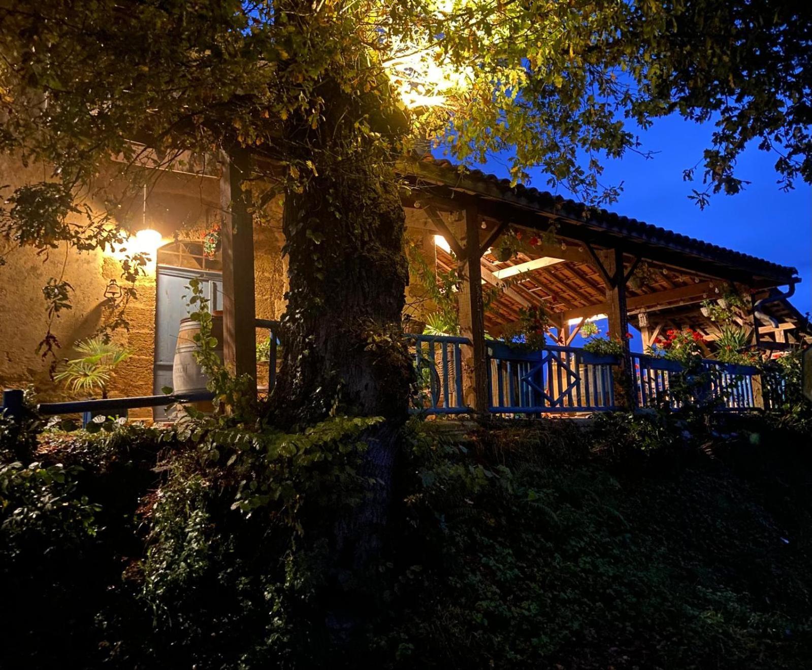 Maison D'Hotes Le Chai D'Armagnac Monguilhem Buitenkant foto