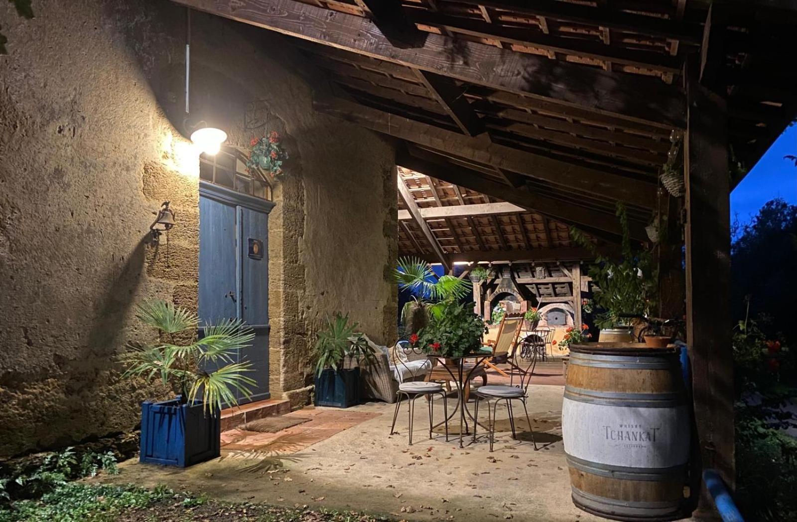 Maison D'Hotes Le Chai D'Armagnac Monguilhem Buitenkant foto