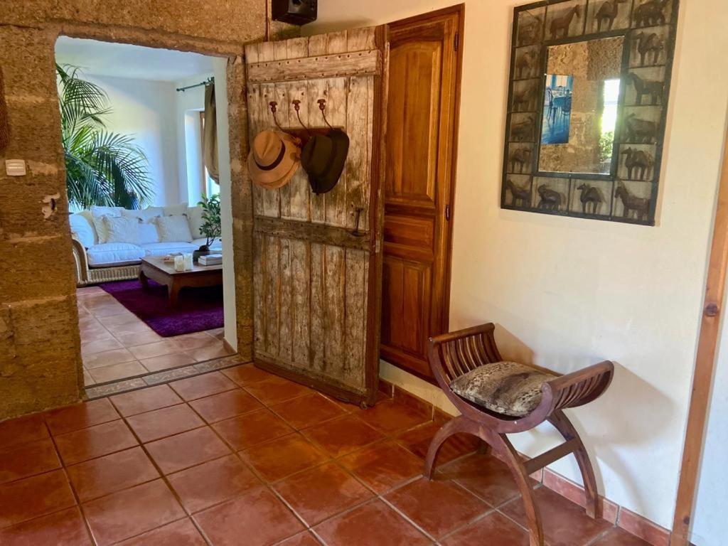 Maison D'Hotes Le Chai D'Armagnac Monguilhem Buitenkant foto